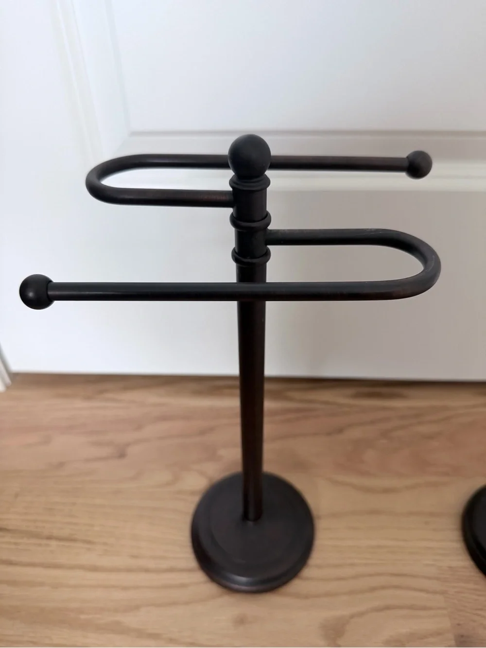 Metal Towel or Jewelry Stand in Dark Bronze - Home Dining